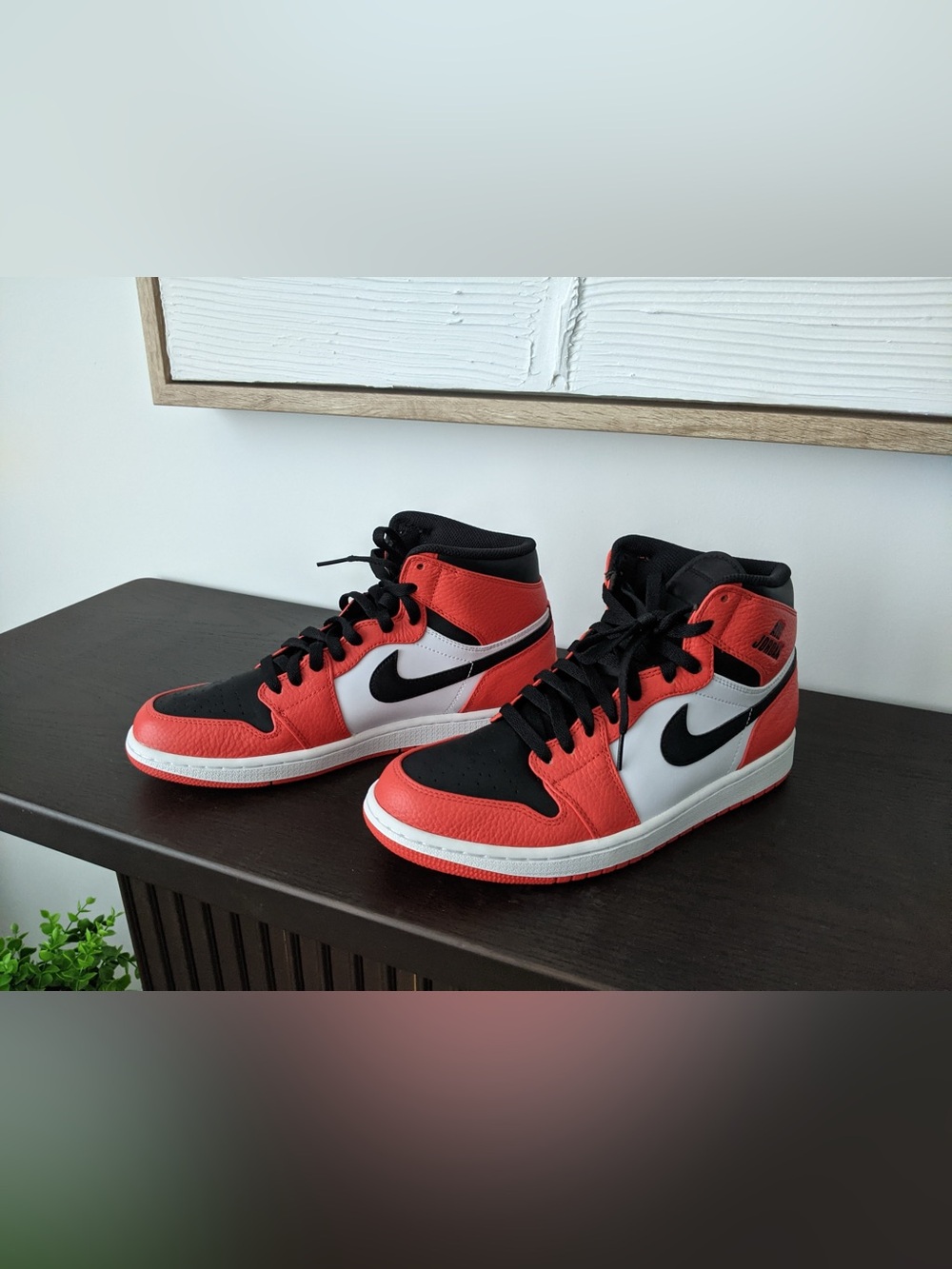 Air Jordan 1 Retro High 'Rare Air - Max Orange' Sneakers - Picture 2 of 7